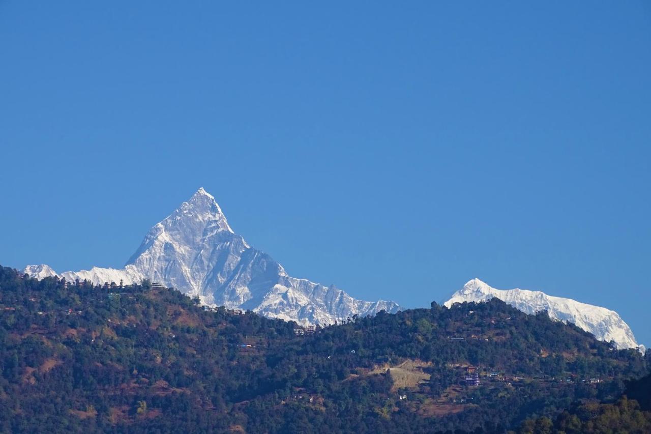 Hotel Karuna Pokhara Bagian luar foto