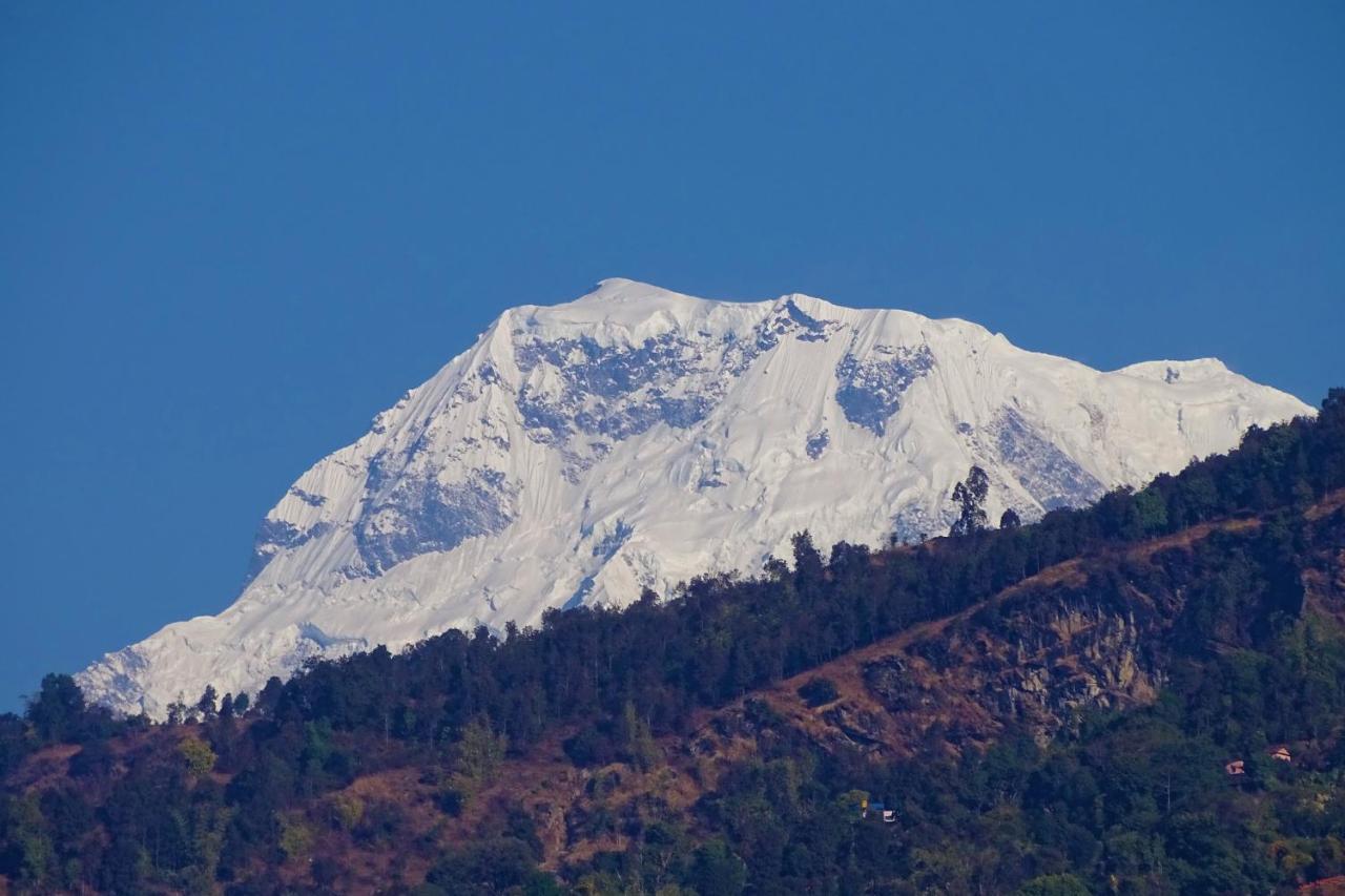 Hotel Karuna Pokhara Bagian luar foto